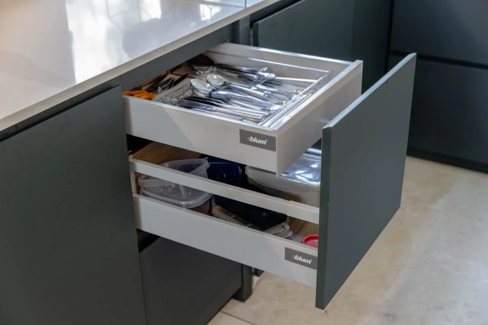 Built in kitchen drawers